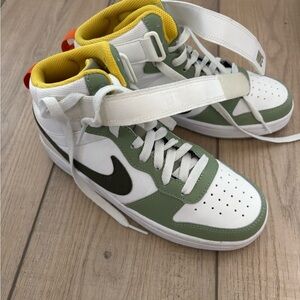 Nike Mid/High-Top Sneakers in White, Olive & Yellow